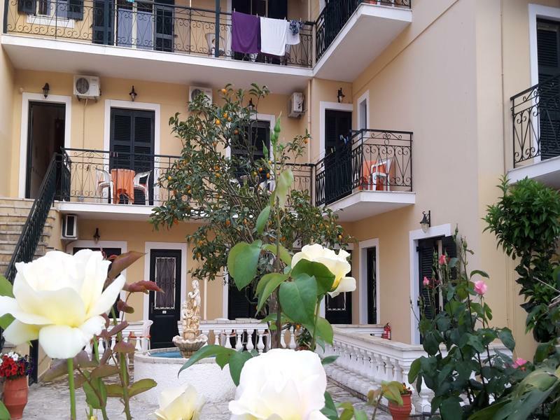 Elli Marina Studios And Apartments 贝尼蔡斯 外观 照片