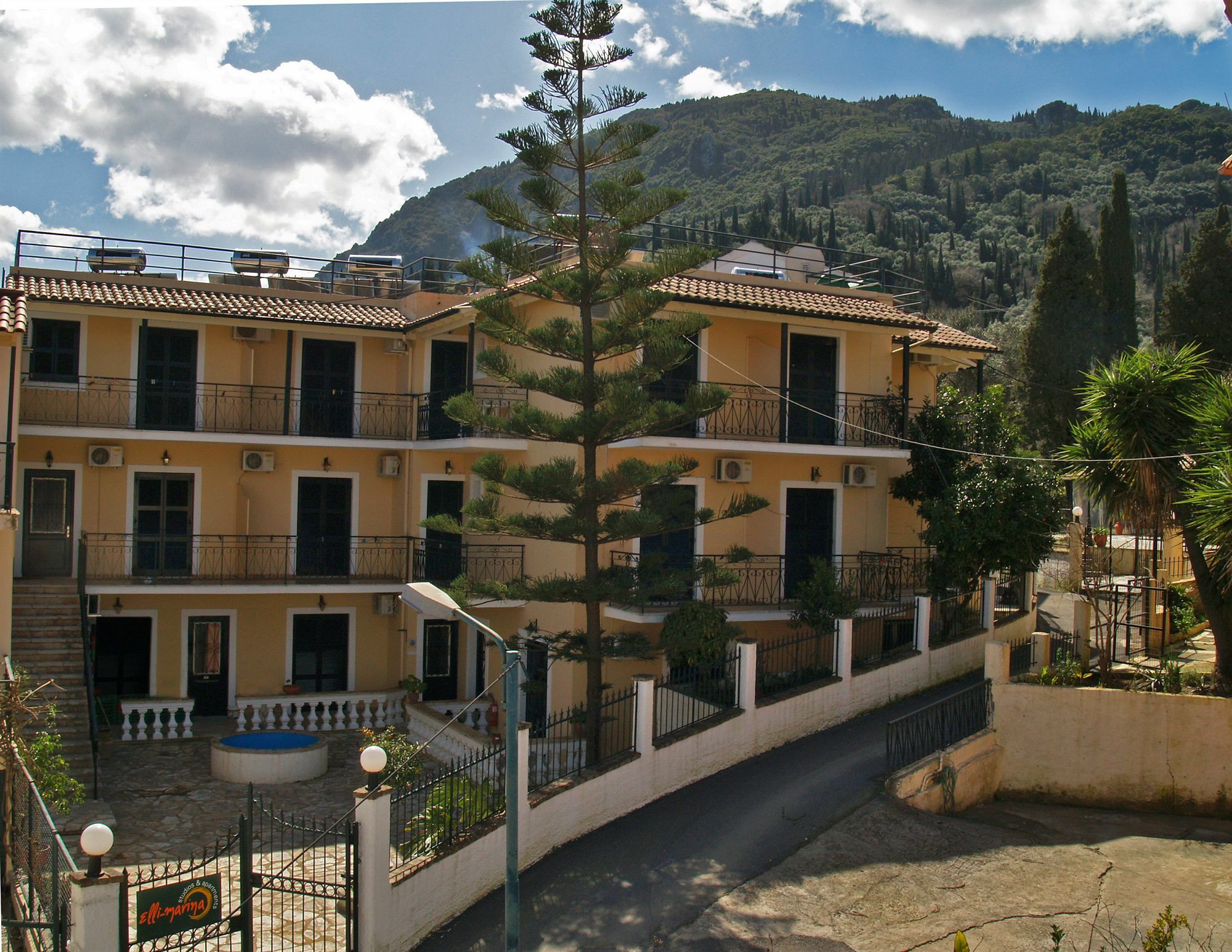 Elli Marina Studios And Apartments 贝尼蔡斯 外观 照片
